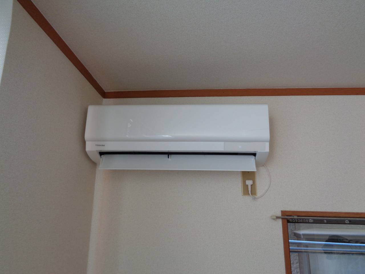 エアコンの取り替え工事をしました。